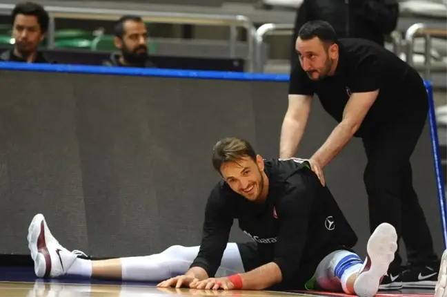 Ünlü Basketbolcu Semih Erden'den Rasim Ozan Kütahyalı'ya Tepki