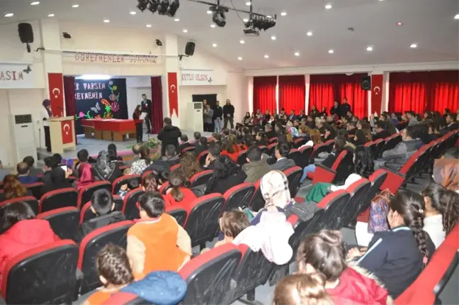 Şırnak'ta 24 Kasım Öğretmenler Günü Kutlandı