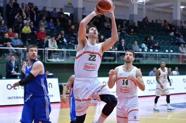 Tahincioğlu Basketbol Süper Ligi: Banvit: 69 - İstanbul Büyükşehir Belediyespor: 72