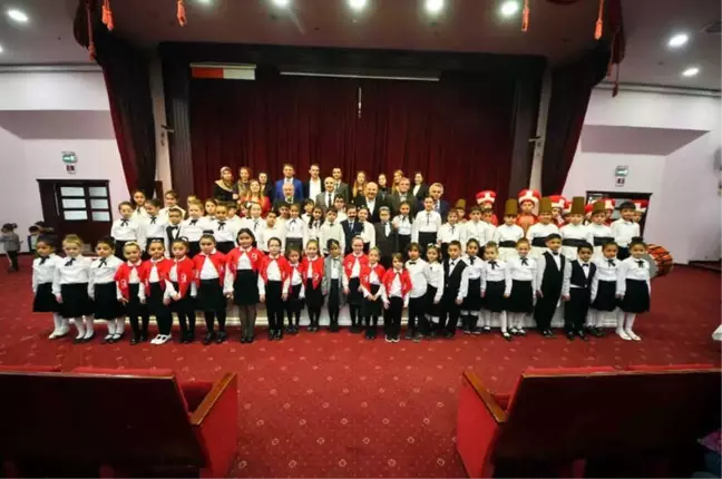 Bayrak Şairi' Arif Nihat Asya Vefatının Yıl Dönümünde Anıldı