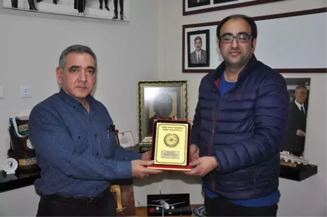 Thk'dan Başkan Sümer'e Teşekkür Plaketi