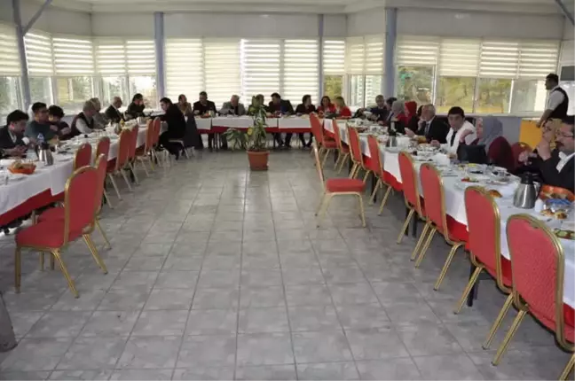 Anadolu Basın Yayın Birliği Başkanlar Kurulu Toplantısı Simav'da Yapıldı.