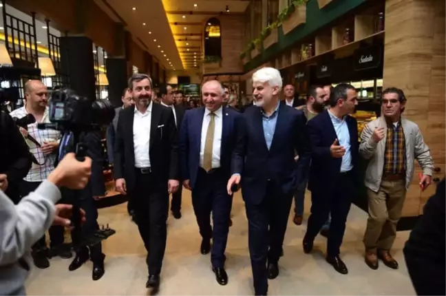 Sezgin Izgara'ya Görkemli Açılış