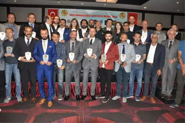 Doğu'nun Oskarları Sahiplerini Buldu (Tekrar)