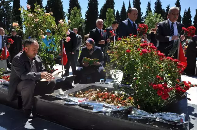 Evin İçi Boş Anne, Çünkü Babam Yok