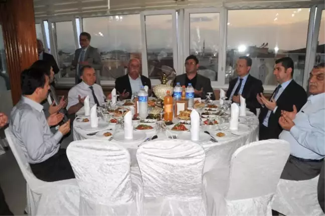 Bafralı Çiftçiler İftarda Buluştu