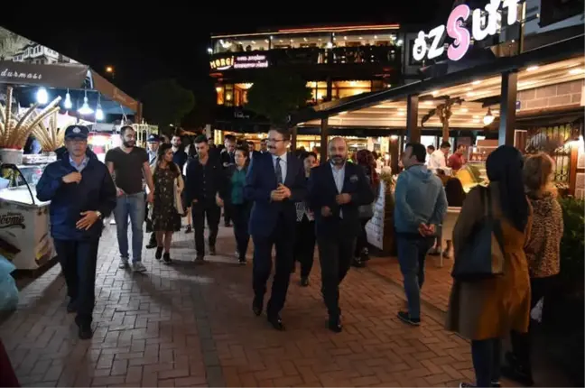 Başkan Tiryaki, Hamamönü'nü Gezdi