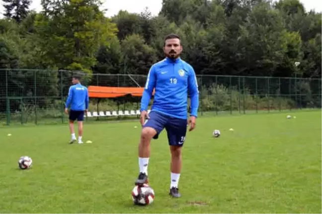 Trabzonsporlu Eski Futbolcu Amed Sportif'e Transfer Oldu