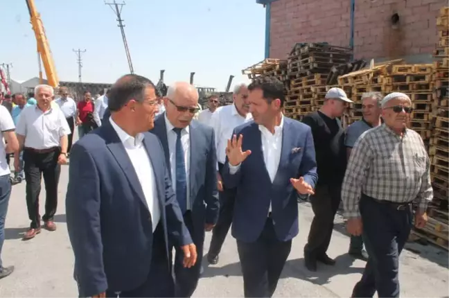 Milletvekili Altunyaldız'dan Yangında Zarar Gören Sanayi Sitesine Ziyaret