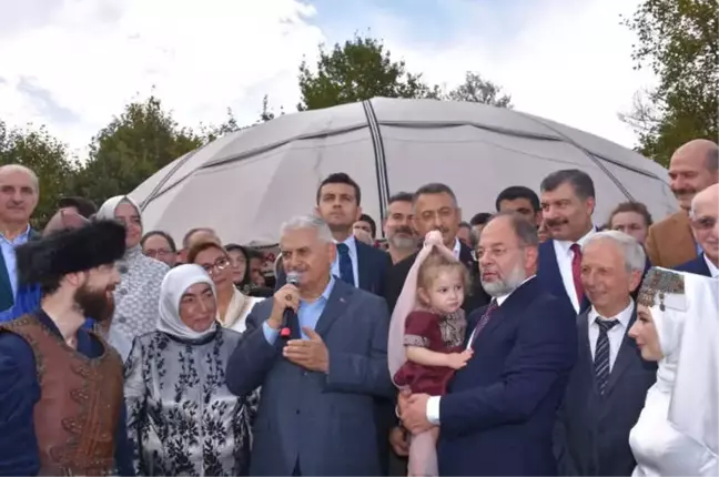 Recep Akdağ'ın Oğlu, Oba Düğünüyle Evlendi