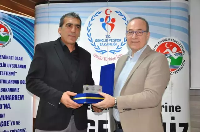 Çocuk Atletizmi Semineri Samsun'da Yapıldı