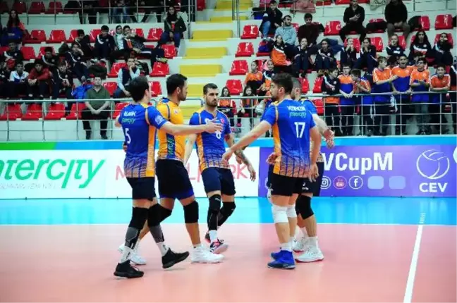 İstanbul Bbsk, Cev Kupası'na 8'li Finaller Turu'nda Veda Etti