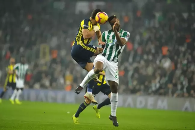 İlk Yarıda Tek Gol Var