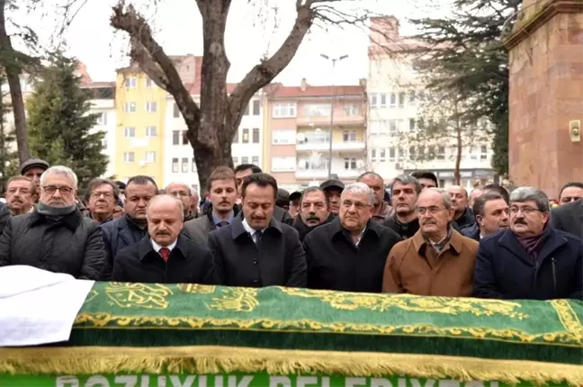 Eski Bakan Şeker'in Vefat Eden Ağabeyi Son Yolculuğuna Uğurlandı