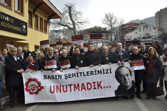 Uğur Mumcu ÇGD Öncülüğünde Bursa'da Anıldı