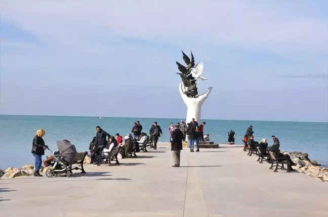 Ege'de Bahar Havası