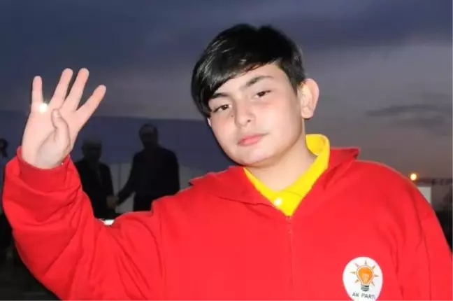 Cumhurbaşkanı ile Kucaklaşan Emirhan'ın Mutluluğu