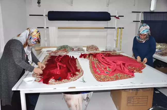 Elbistan'dan 6 Ülkeye Bindallı ve Kaftan