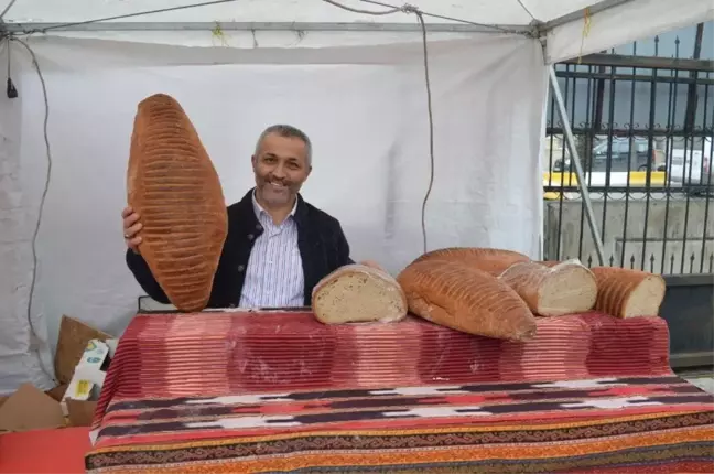 Bayatlamayan Ekmek Ağrı'da İlgi Odağı Oldu