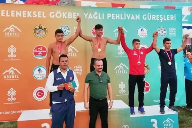 17 yaşında 100 madalyası var