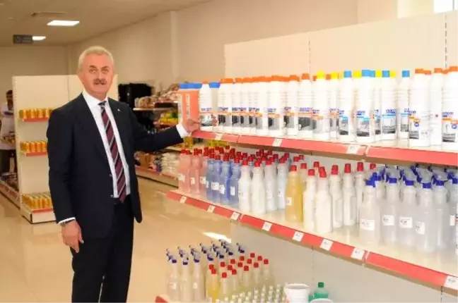Bu markette para ve kredi kartı geçmiyor