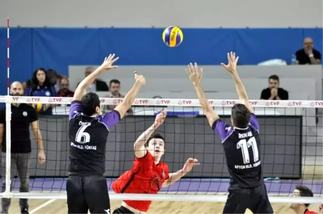 Afyon belediye yüntaş - bigadiç belediye: 2-3