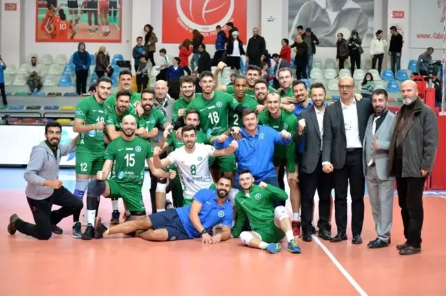 Efeler turladı