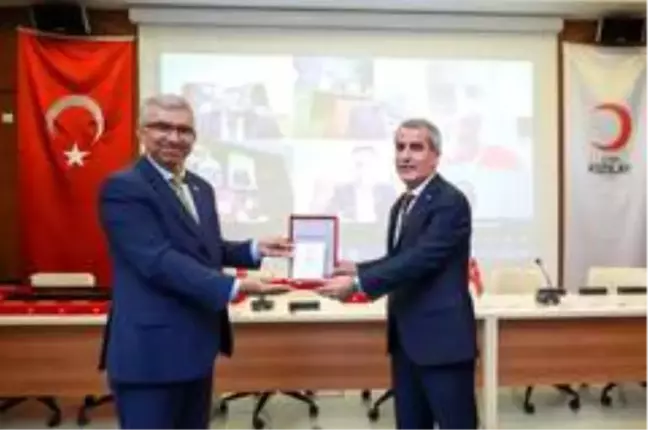 Kızılay Malatya Şubesi'ne 5 ödül