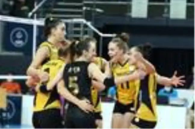 File derbisinde zafer VakıfBank'ın