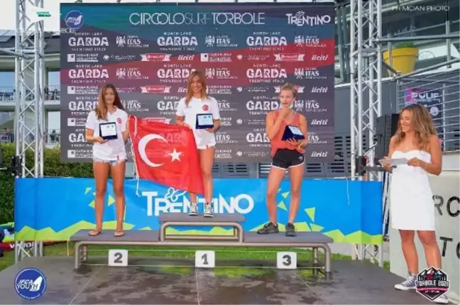 Çağla Kubat'ın sporcuları dünyanın zirvesinde