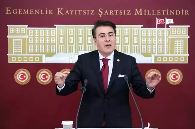 Aydemir: 'Özdemir Bayraktar Milli kahraman'