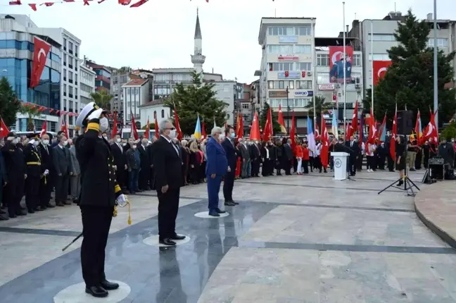 Kdz.Ereğli'de Cumhuriyet Bayramı törenle kutlandı