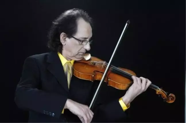 Farid Farjad kimdir? Farid Farjad sözleri | sevmek üzerine Farid Farjad güzel sözleri! Farid Farjad Keman Ağlıyor dinle!