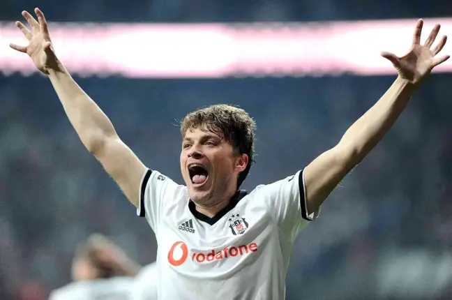 Beşiktaş'ın kadro dışı isimlerinin maliyeti, Süper Lig'deki 15 takımdan değerli!