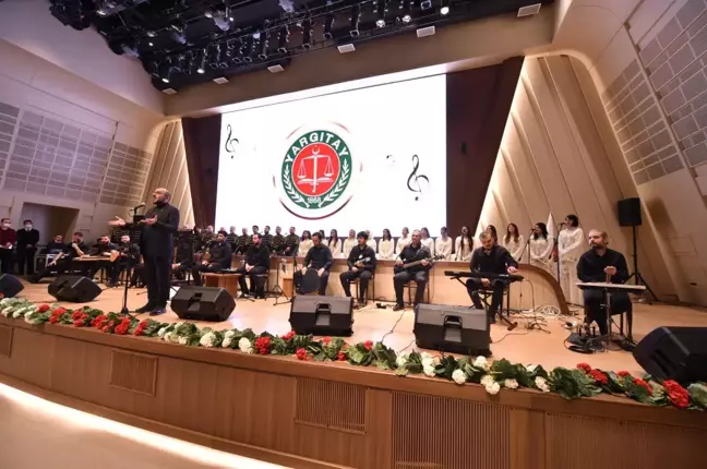 Hatay Medeniyetler Korosu Yargıtay'da konser verdi