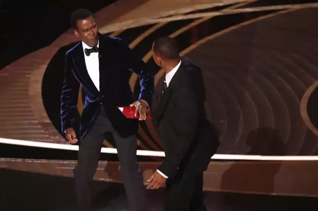 Chris Rock'a tokat atan Will Smith, Oscar Akademisinden istifa etti