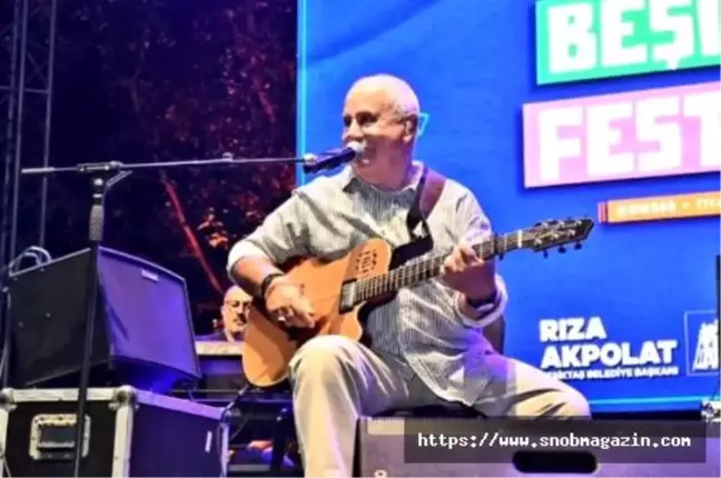 Bülent Ortaçgil Beşiktaş Festivali'nde Sahne Aldı