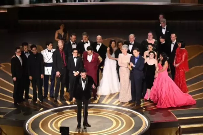 En İyi Yardımcı Erkek Oyuncu ödülünü kim aldı? Oscar 2023 En İyi Yardımcı Erkek Oyuncu kim?