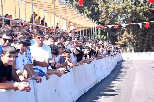 Antalya Otomobil Festivali Ziyaretçilerden Yoğun İlgi Gördü