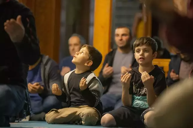 Erzurum, Ardahan ve Tunceli'de Mevlit Kandili Programları Düzenlendi