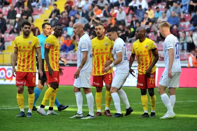 Trendyol Süper Lig'de Kayserispor, Çaykur Rizespor'u 3-1 mağlup etti