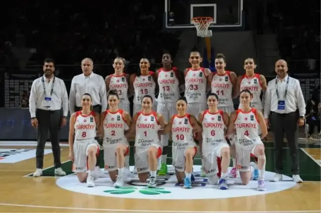 A Milli Kadın Basketbol Takımı, Slovakya'yı farklı geçti