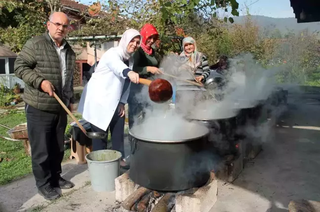 Düzce Şeker Kamışı Pekmezi Üretimi Coğrafi İşaret Denetimine Tabi Tutuldu
