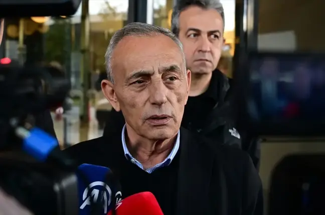 Küçükçekmece Belediye Başkanı yaralanan kadını ziyaret etti