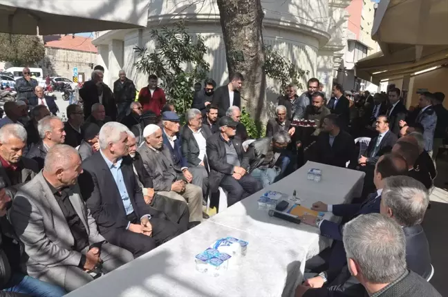 Mersin Valisi Ali Hamza Pehlivan Tarsus'ta Vatandaşlarla Buluştu