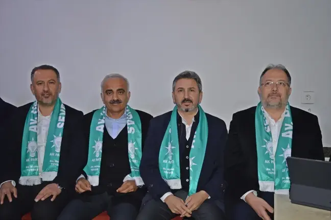 Bakan Yardımcıları Gölbaşı'nda AK Parti seçim irtibat bürosunun açılışına katıldı
