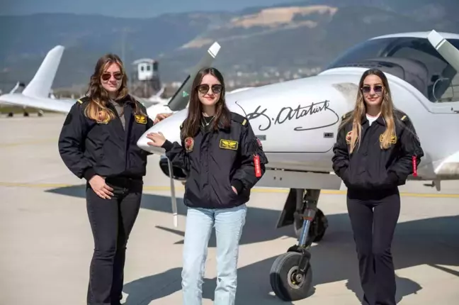 Türkiye'deki Kadın Pilot Sayısı Her Geçen Yıl Artıyor
