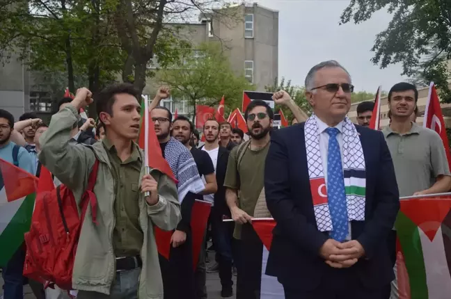 Hacettepe Üniversitesi Öğrencileri İsrail'in Filistin'deki Saldırılarına Tepki Gösterdi