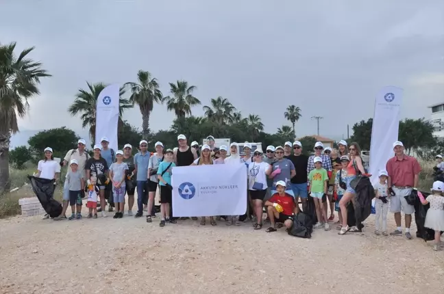 Silifke'de Deniz Kaplumbağalarının Yaşam Alanlarında Temizlik Çalışması Yapıldı