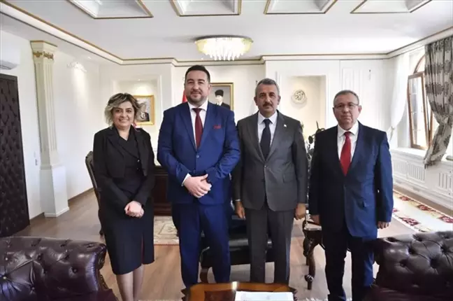 Prizren Üniversitesi Rektörü Trakya Üniversitesi Rektörü ile görüştü